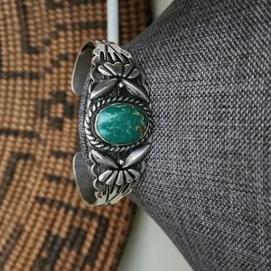 Fantastic Vintage Native American Navajo Turquoise Bracelet